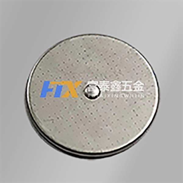 五金精密沖壓件，帶微孔加工600x600.jpg